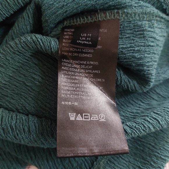 Anthropologie Long Sleeve Textured V-neck Top- size M - Picture 6 of 7